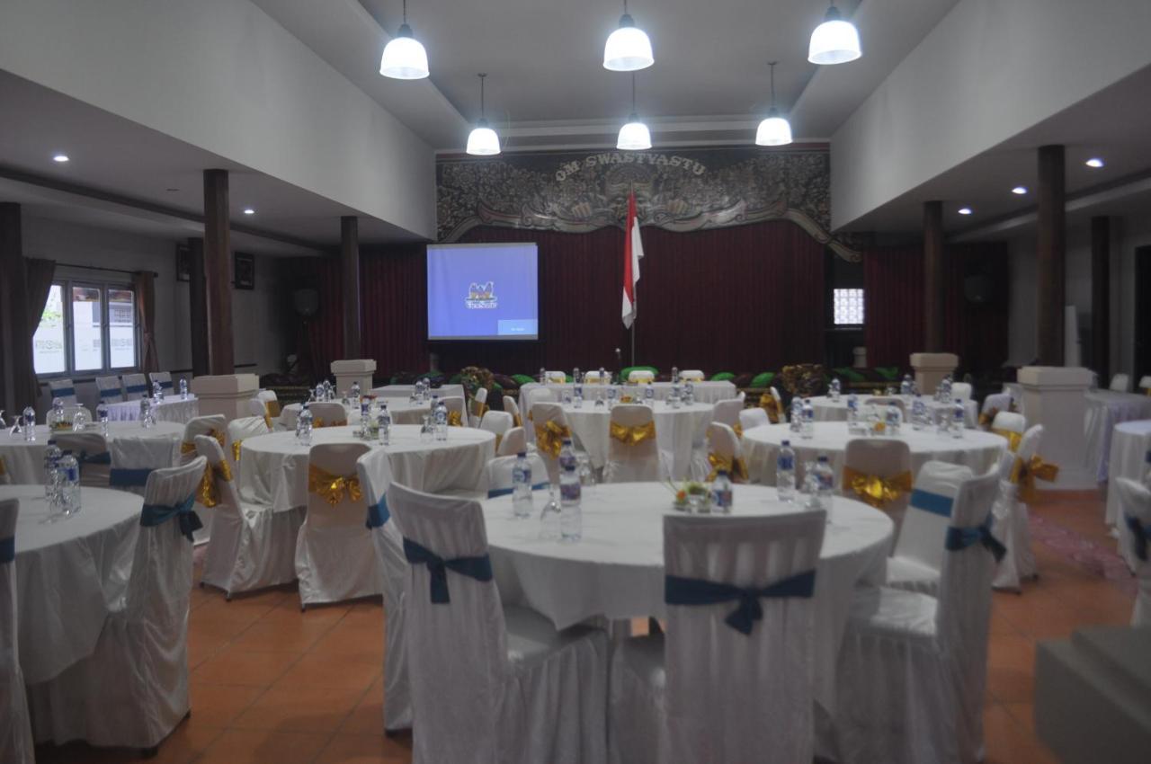 Dewi Sinta Hotel And Restaurant Tanah Lot  Exterior photo